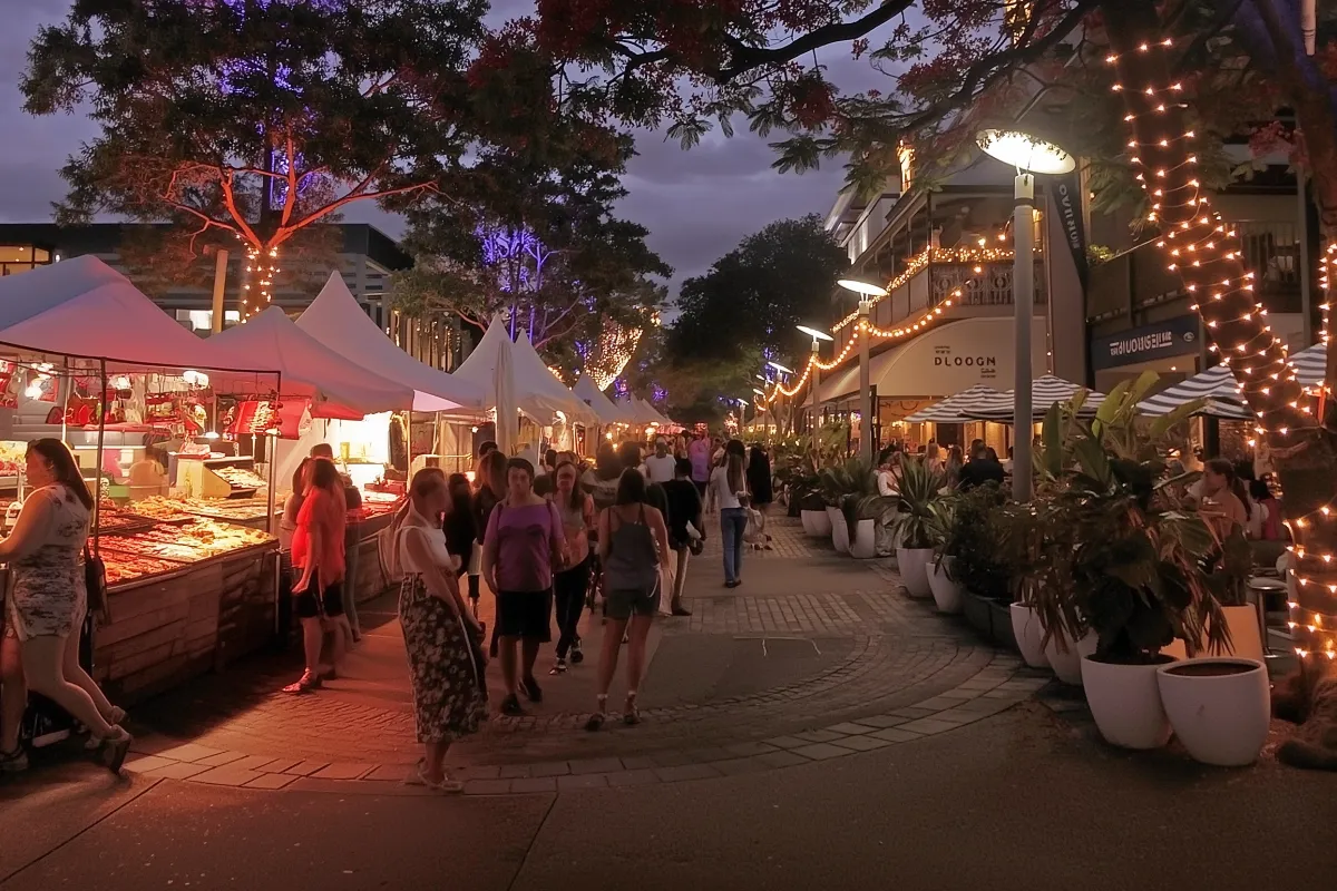 Farmers markets in Sunshine Coast on the streets of Noosa